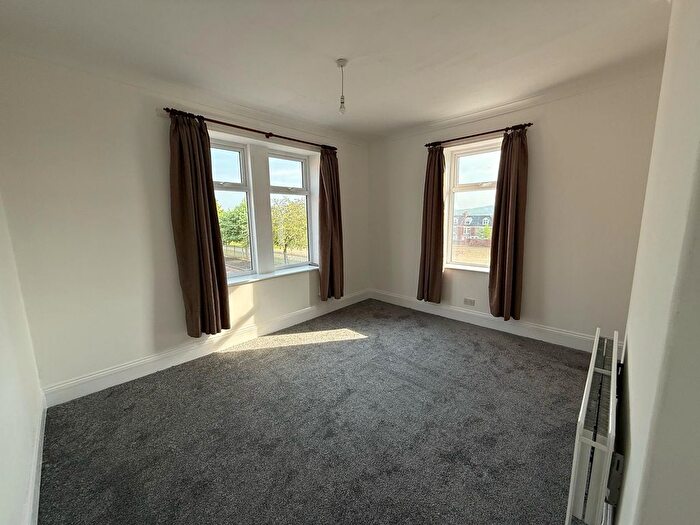 2 Bedroom Flat To Rent In Balfour Street, Gateshead, NE8