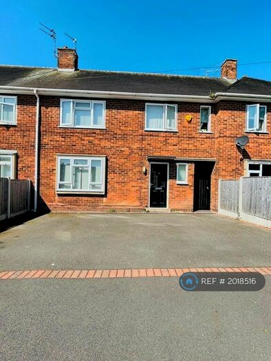 3 Bedroom Terraced House To Rent In Darnhall Crescent, Nottingham, NG8