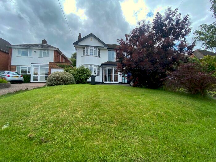 4 Bedroom House To Rent In Maney Hill Road, Sutton Coldfield., B72