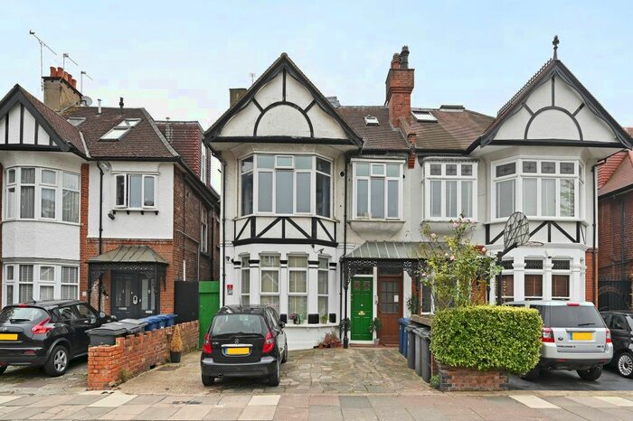 1 Bedroom Flat To Rent In Somerton Road, London, NW2