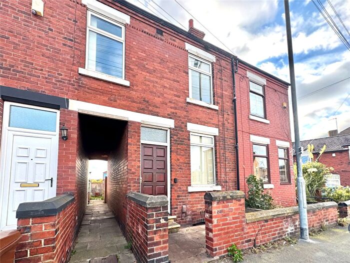 2 Bedroom Terraced House For Sale In Wellington Street, Alverthorpe, Wakefield, West Yorkshire, WF2