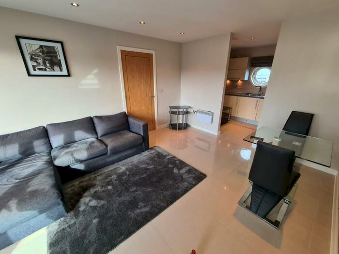 2 Bedroom Apartment To Rent In Catrine, Watkiss Way, Cardiff, CF11