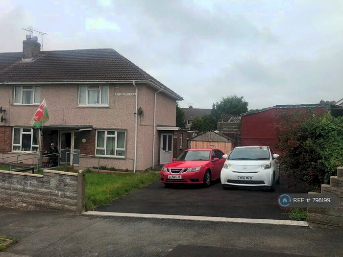 2 Bedroom Flat To Rent In Broadoak Way, Bridgend, CF31