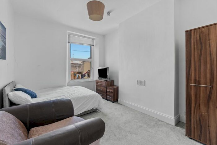 4 Bedroom Property To Rent In Saltash Road, Keyham, Plymouth PL2