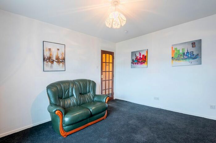 2 Bedroom Semi-Detached Bungalow For Sale In Muir Place, Forfar, DD8