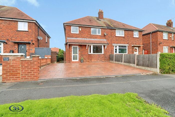 3 Bedroom Semi-Detached House For Sale In Halton Drive, Crewe, CW2