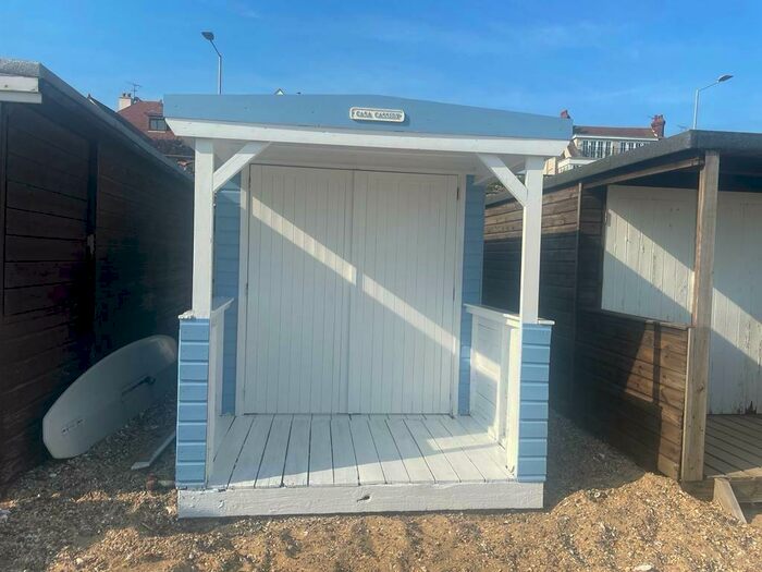 Detached House For Sale In Thorpe Esplanade, Thorpe Bay, Essex, SS1