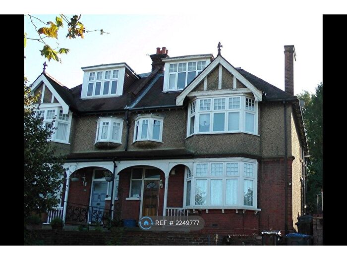 2 Bedroom Flat To Rent In Beechwood Road, South Croydon, CR2