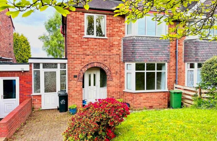 3 Bedroom Semi-Detached House To Rent In Stand Hills Road, Kingswinford, DY6