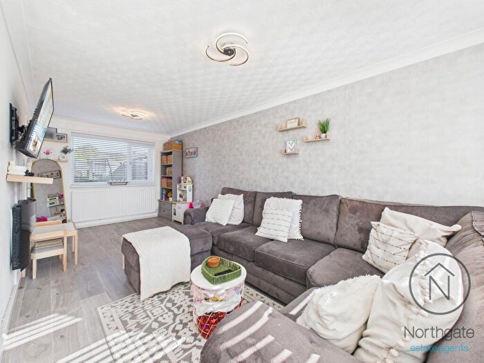 2 Bedroom Semi-Detached House For Sale In Opal Avenue, Chilton, DL17