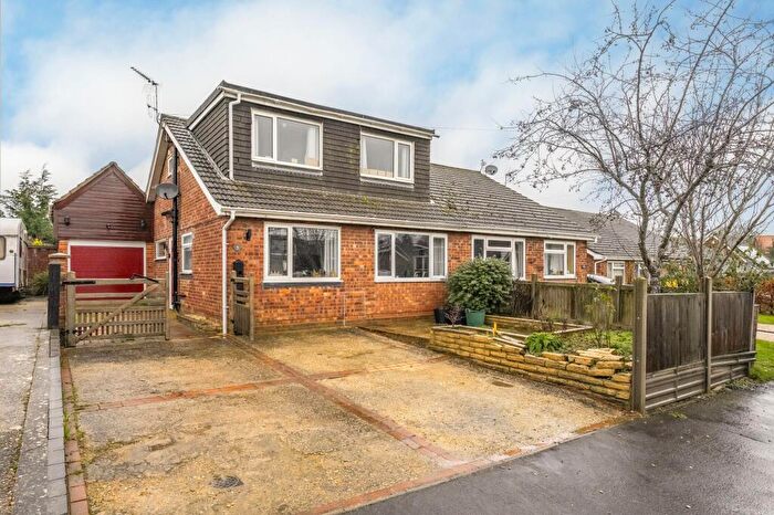 3 Bedroom Semi Detached House For Sale In Bishop Herbert Close, Hockering, NR20