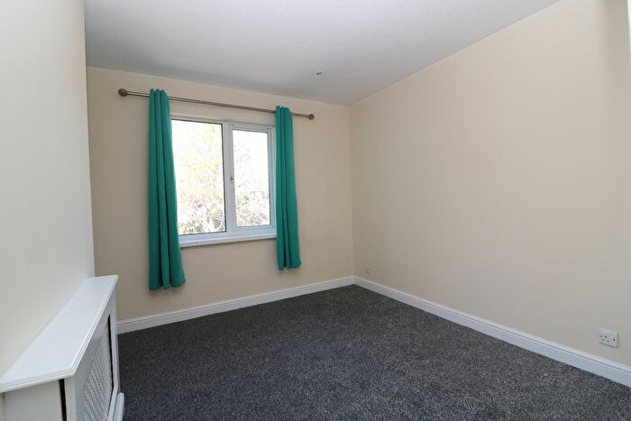 1 Bedroom Terraced House To Rent In Reynolds Close, Colliers Wood, SW19