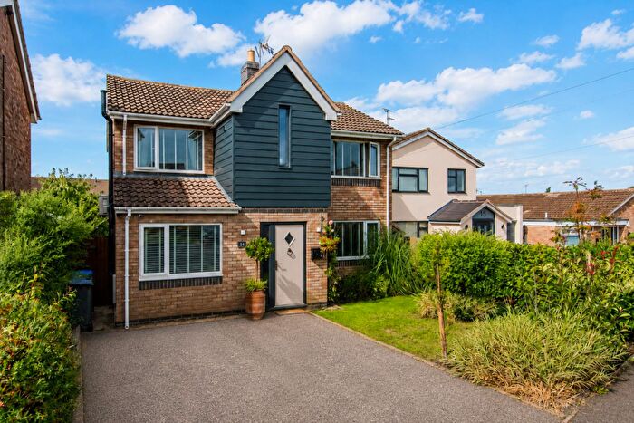 4 Bedroom House For Sale In Barnard Gardens, Market Harborough, LE16