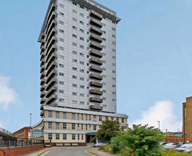 2 Bedroom Flat For Sale In Navigation Street, Leicester, LE1