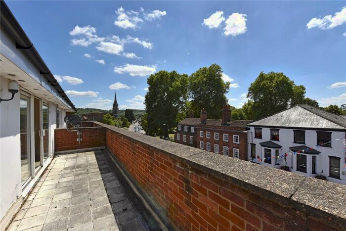 1 Bedroom Apartment To Rent In High Street, Marlow, Buckinghamshire, SL7