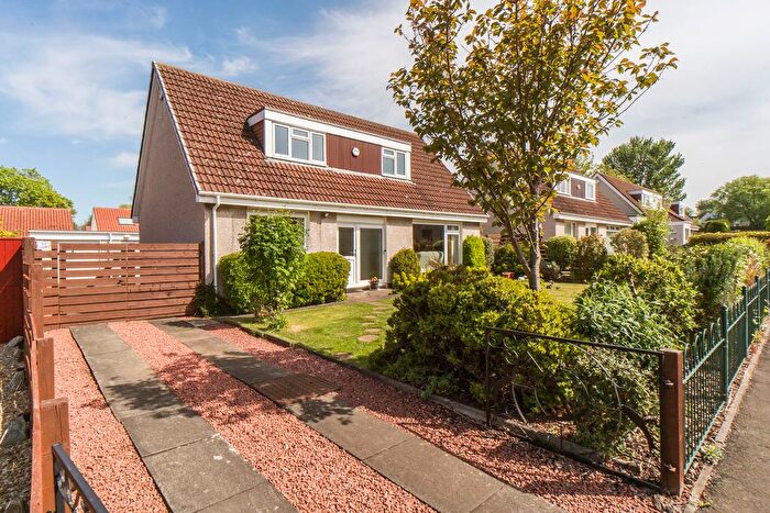 4 Bedroom Detached House For Sale In Kings Park, Longniddry, EH32