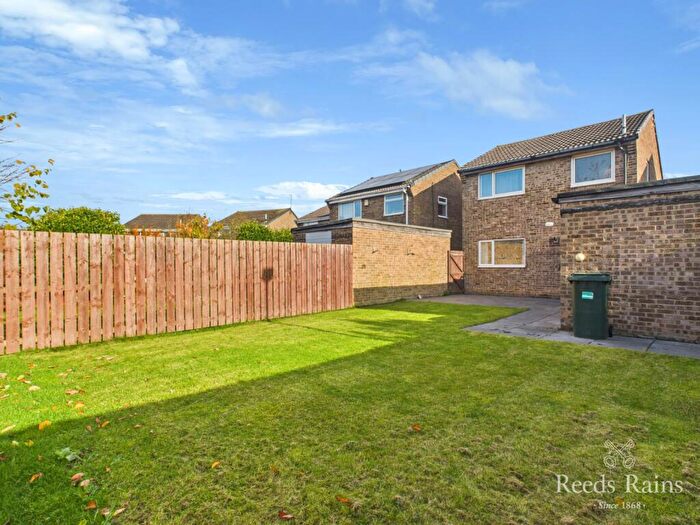 3 Bedroom Detached House To Rent In Dinsdale Drive, Durham, DH1