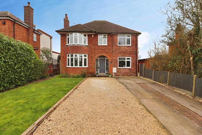 4 Bedroom Detached House For Sale In Church Road, Saxilby, Lincoln, LN1