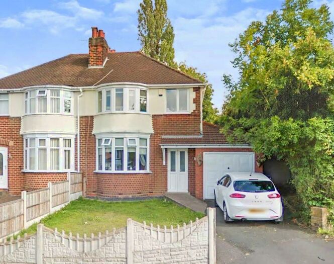 3 Bedroom Semi-Detached House To Rent In Old Park Road, Dudley, DY1