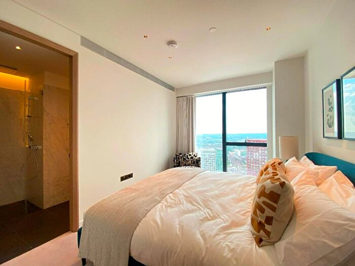 2 Bedroom Flat To Rent In Apartment, Nine Elms Lane, London, SW8