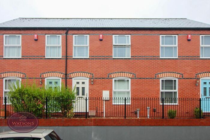 3 Bedroom Town House For Sale In Hardy Street, Kimberley, Nottingham, NG16