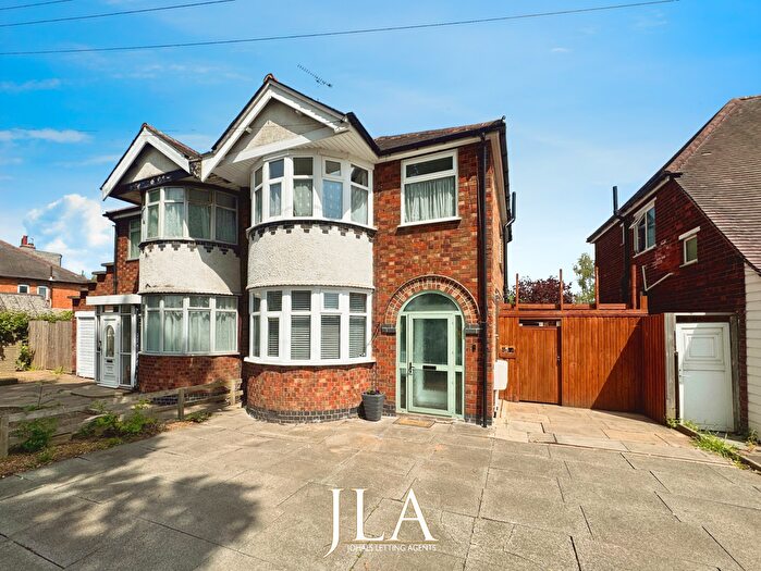 3 Bedroom Semi-Detached House To Rent In Welford Road, Leicester, LE2