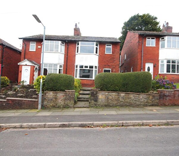 3 Bedroom Semi-Detached House To Rent In Sharples Ave, Sharples, Bolton, BL1
