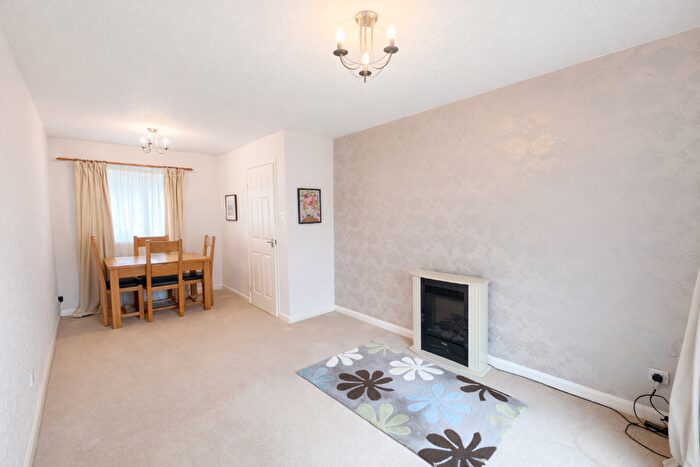 2 Bedroom Terraced House For Sale In Boardman Close, Stockport, SK5