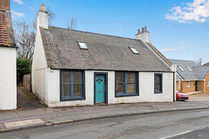 4 Bedroom Cottage For Sale In , Church Street, Tranent, EH33