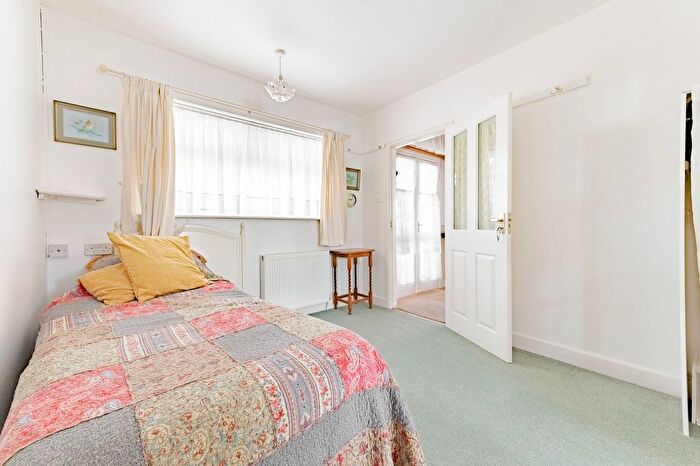 2 Bedroom Detached Bungalow For Sale In Willow Road, Pakefield, NR33