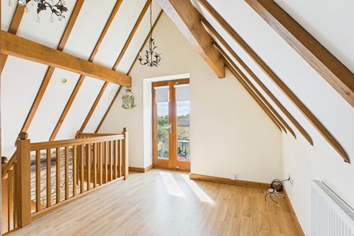 2 Bedroom Character Property To Rent In A London Road, Wansford, Peterborough, Cambridgeshire, PE8