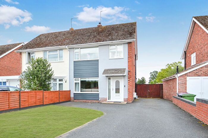 3 Bedroom Semi Detached House For Sale In Barnmeadow Road, Newport, TF10