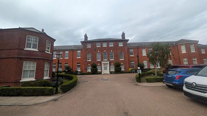 1 Bedroom Apartment For Sale In Old St. Michaels Drive, Braintree, CM7