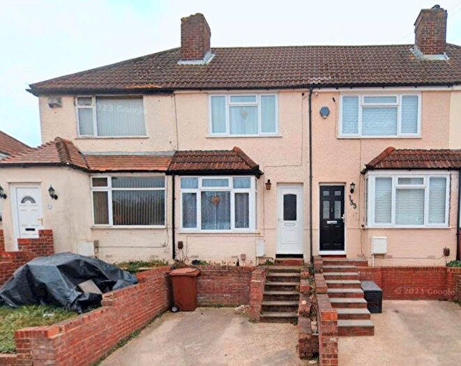 2 Bedroom Terraced House To Rent In Hawthorn Road, Strood, ME2