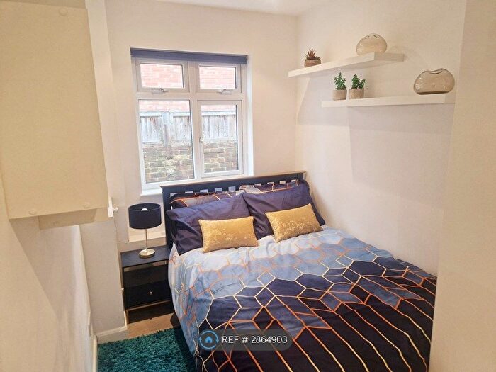 3 Bedroom Bungalow To Rent In Alandale Drive, Pinner, HA5