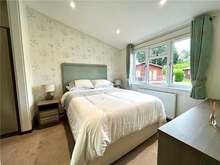 2 Bedroom Bungalow For Sale In The Horseshoe, Farley Green, Albury, Guildford, GU5