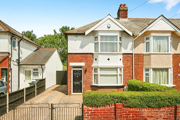 3 Bedroom Semi-Detached House To Rent In Boswell Road, Oxford, Oxfordshire, OX4