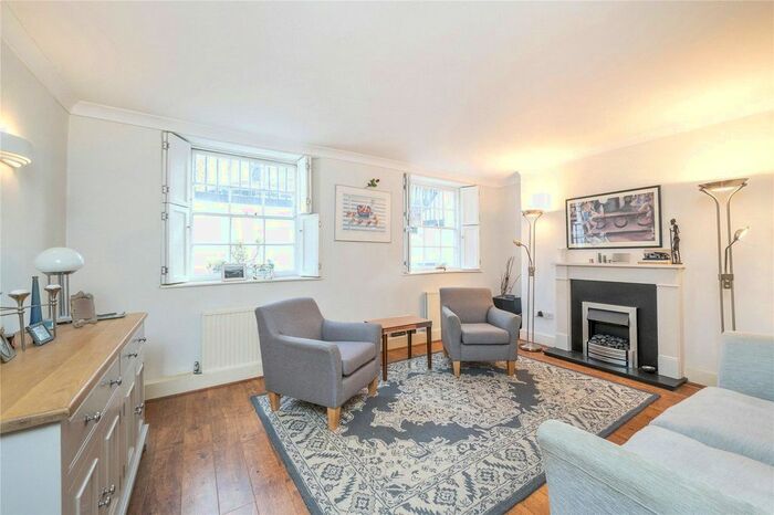 2 Bedroom Flat To Rent In Highbury Park, Highbury, N5