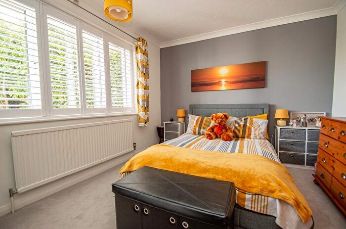 2 Bedroom Bungalow For Sale In Croft Way, Woodcote, Reading, Oxfordshire, RG8