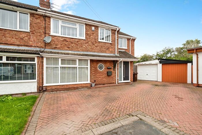 4 Bedroom Semi Detached House For Sale In Malvern Avenue, Atherton, Manchester, Greater Manchester, M46