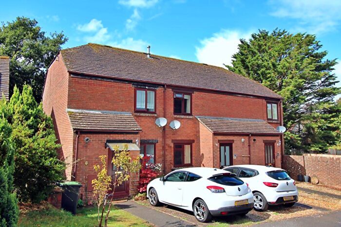 2 Bedroom End Of Terrace House For Sale In Butt Farm Close, Dorchester, DT2