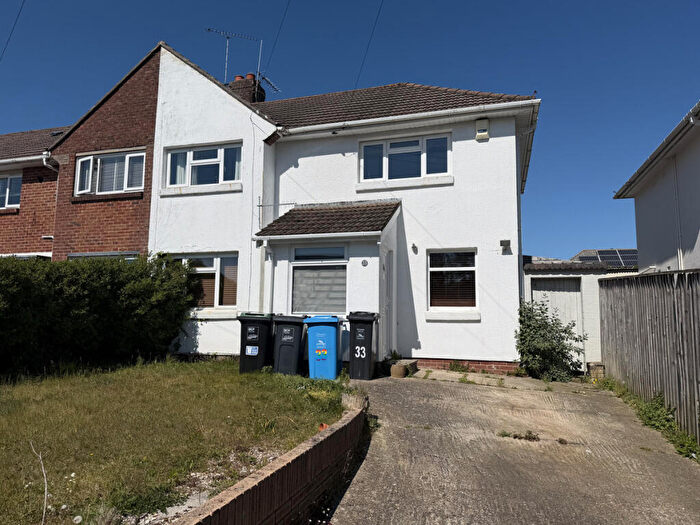3 Bedroom End Of Terrace House For Sale In Frobisher Avenue, Wallisdown, Poole, BH12