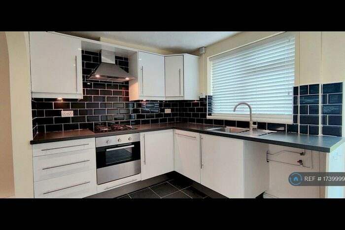 2 Bedroom Terraced House To Rent In Warwick Road, Wigston, LE18