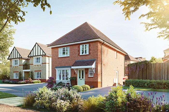 4 Bedroom Detached House For Sale In Red Kite Close, Chilvester Hill, Calne, SN11