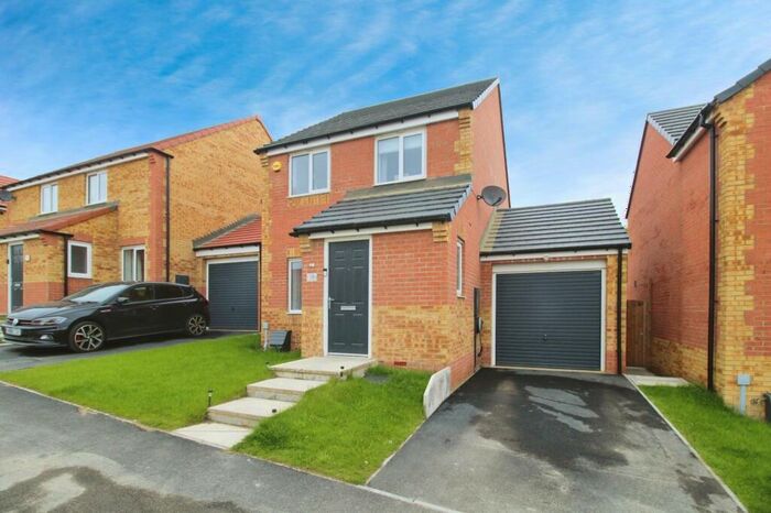 3 Bedroom Detached House For Sale In Brass Thill Way, Greencroft, Stanley, Durham, DH9