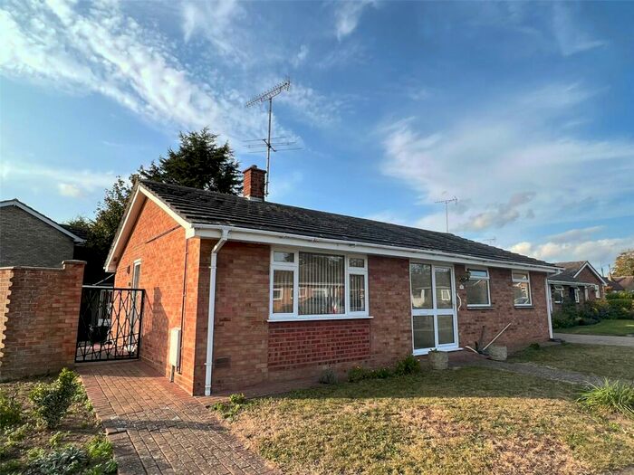 3 Bedroom Bungalow To Rent In Aldous Close, East Bergholt, Colchester, Suffolk, CO7