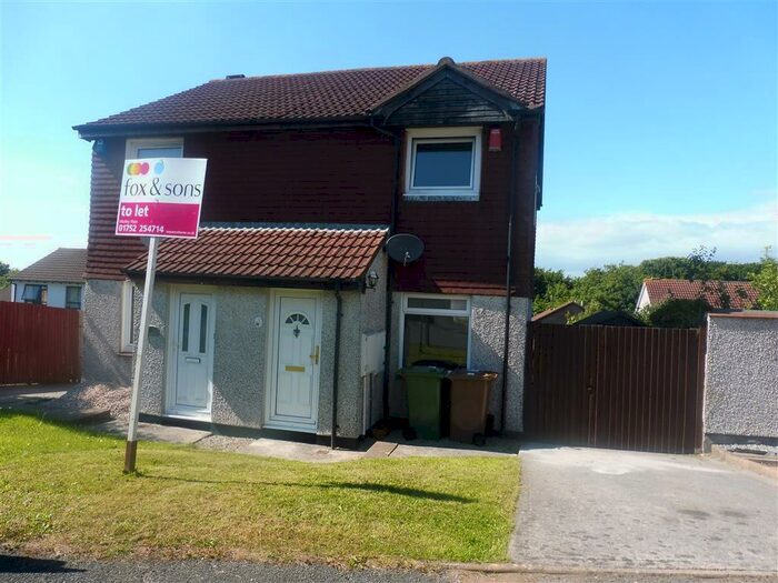 2 Bedroom House To Rent In Jenkins Close, Plymouth, PL9