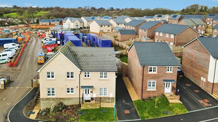 3 Bedroom Semi Detached House For Sale In Ffordd Cae'r Ywen, Cwmgelli, NP12