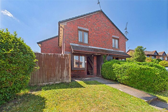 1 Bedroom End Of Terrace House To Rent In All Saints Close, Wokingham, Berkshire, RG40