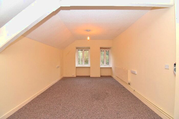 1 Bedroom Flat To Rent In Glan Yr Afon, Ruperra Street, New Tredegar, NP24